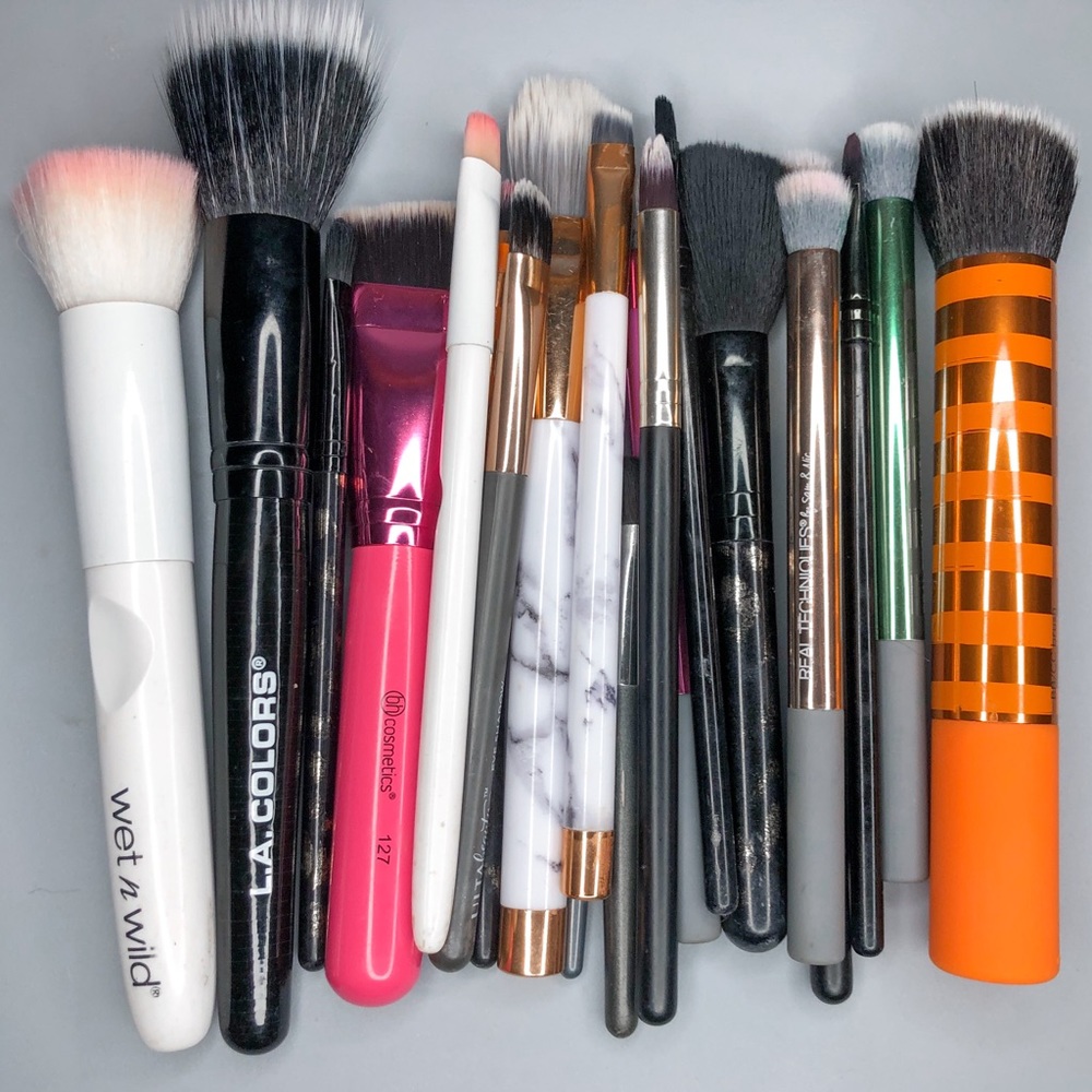 22 piece makeup brush variety
